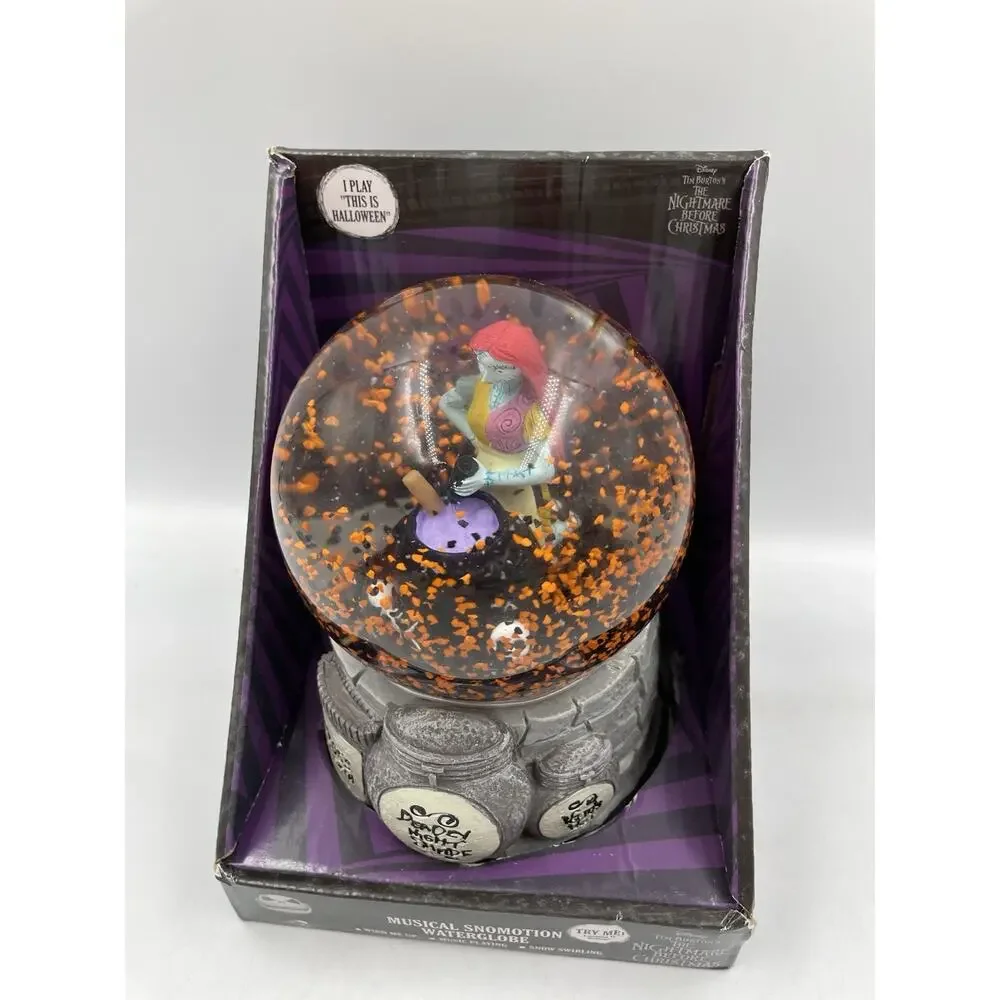 Nightmare Before Christmas Sally Musical Water Globe This Is Halloween Disney - Picture 9 of 10